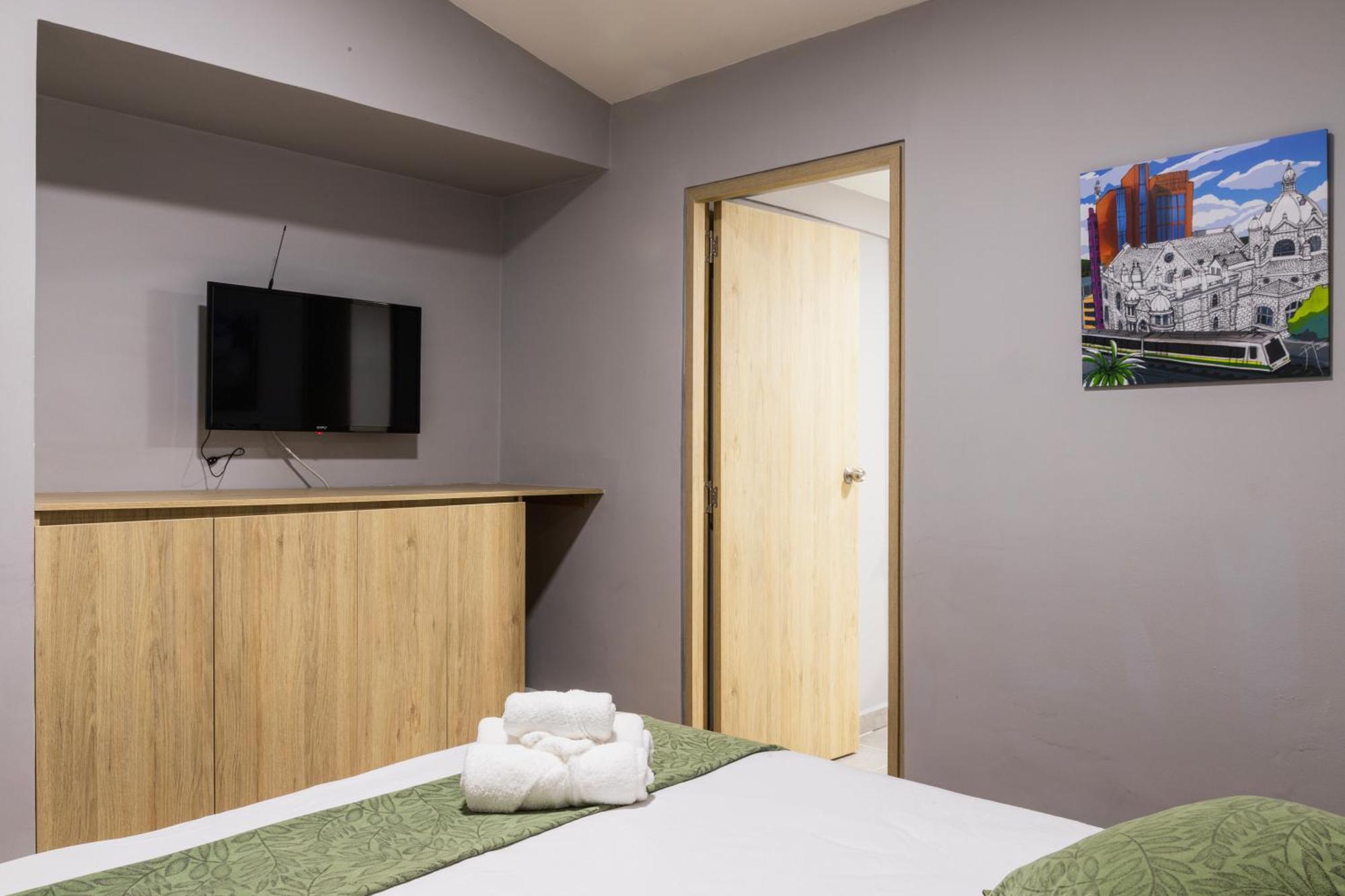 Hotel Casa 73 Deluxe Medellín Extérieur photo