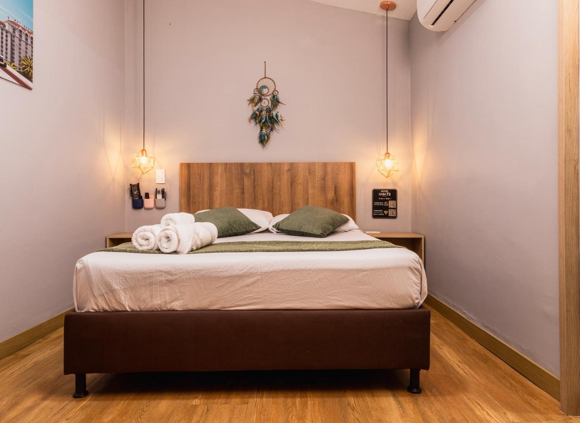 Hotel Casa 73 Deluxe Medellín Extérieur photo